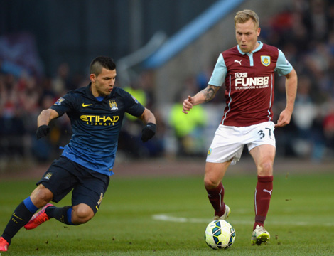 湖人赢球！詹姆斯关键时刻攻防一体！连得10分、绝杀抢断！